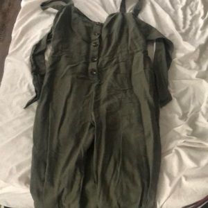 Jumpsuit green